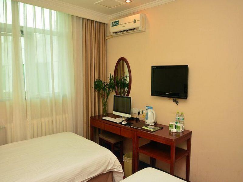 Greentree Inn Beijing Daxing Huangcun Qingyuan Road Metro Station Express Hotel מראה חיצוני תמונה