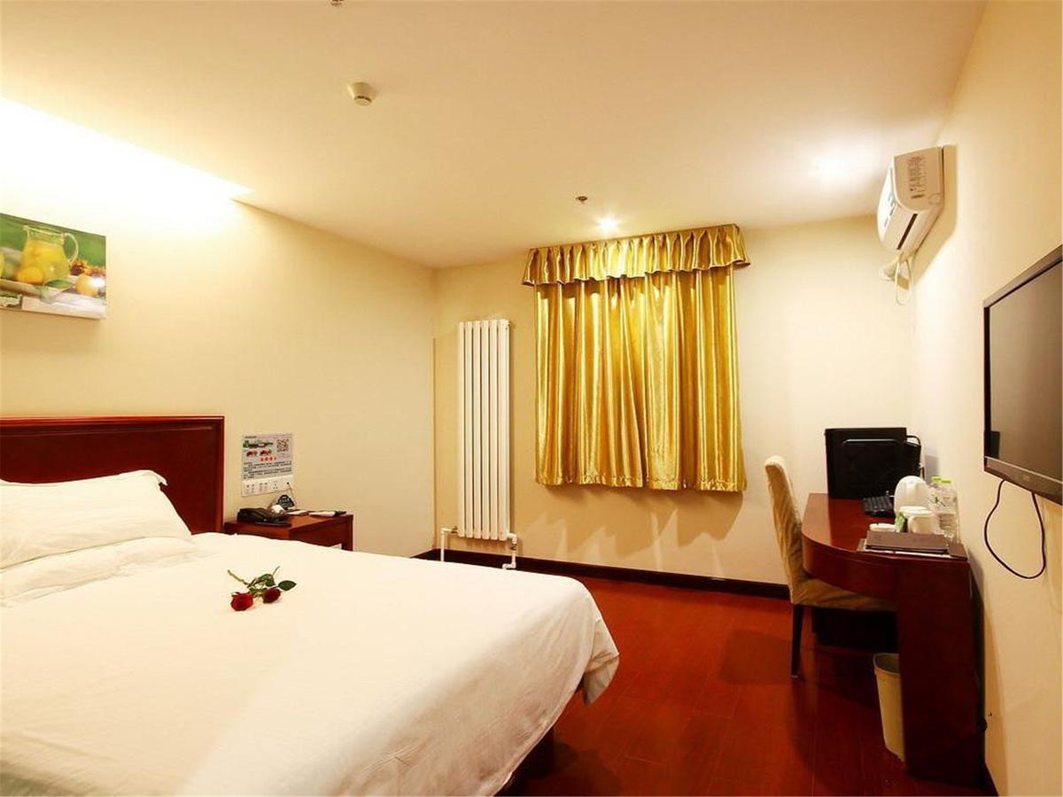 Greentree Inn Beijing Daxing Huangcun Qingyuan Road Metro Station Express Hotel מראה חיצוני תמונה