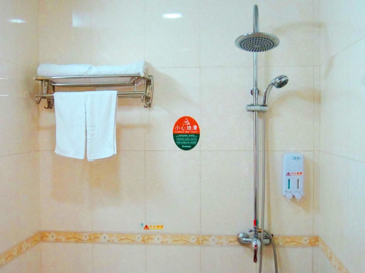 Greentree Inn Beijing Daxing Huangcun Qingyuan Road Metro Station Express Hotel מראה חיצוני תמונה