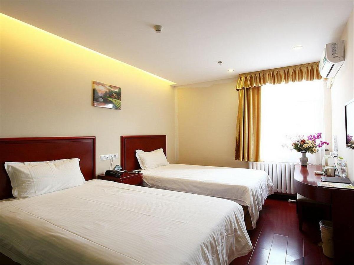Greentree Inn Beijing Daxing Huangcun Qingyuan Road Metro Station Express Hotel מראה חיצוני תמונה